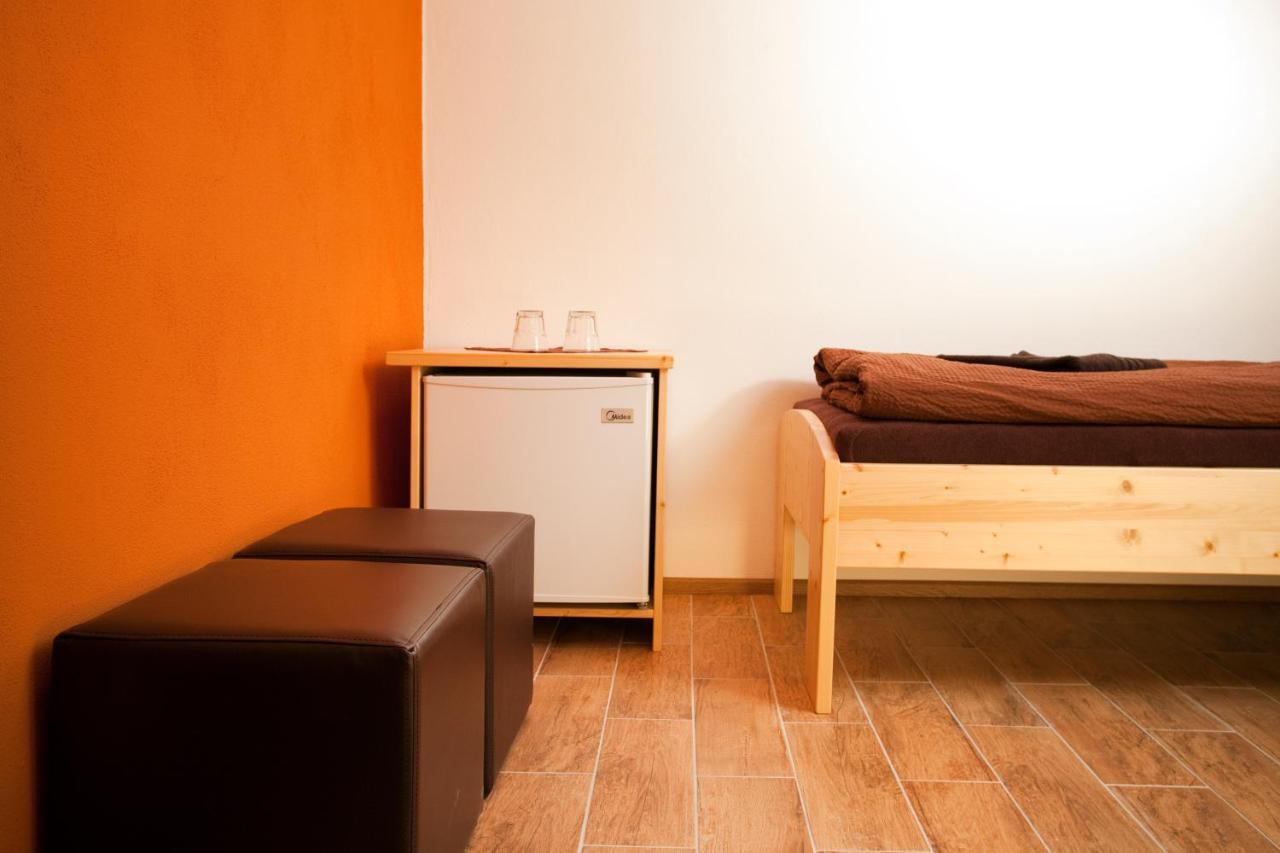 Pod Bresteckou Skalou Břestek Esterno foto