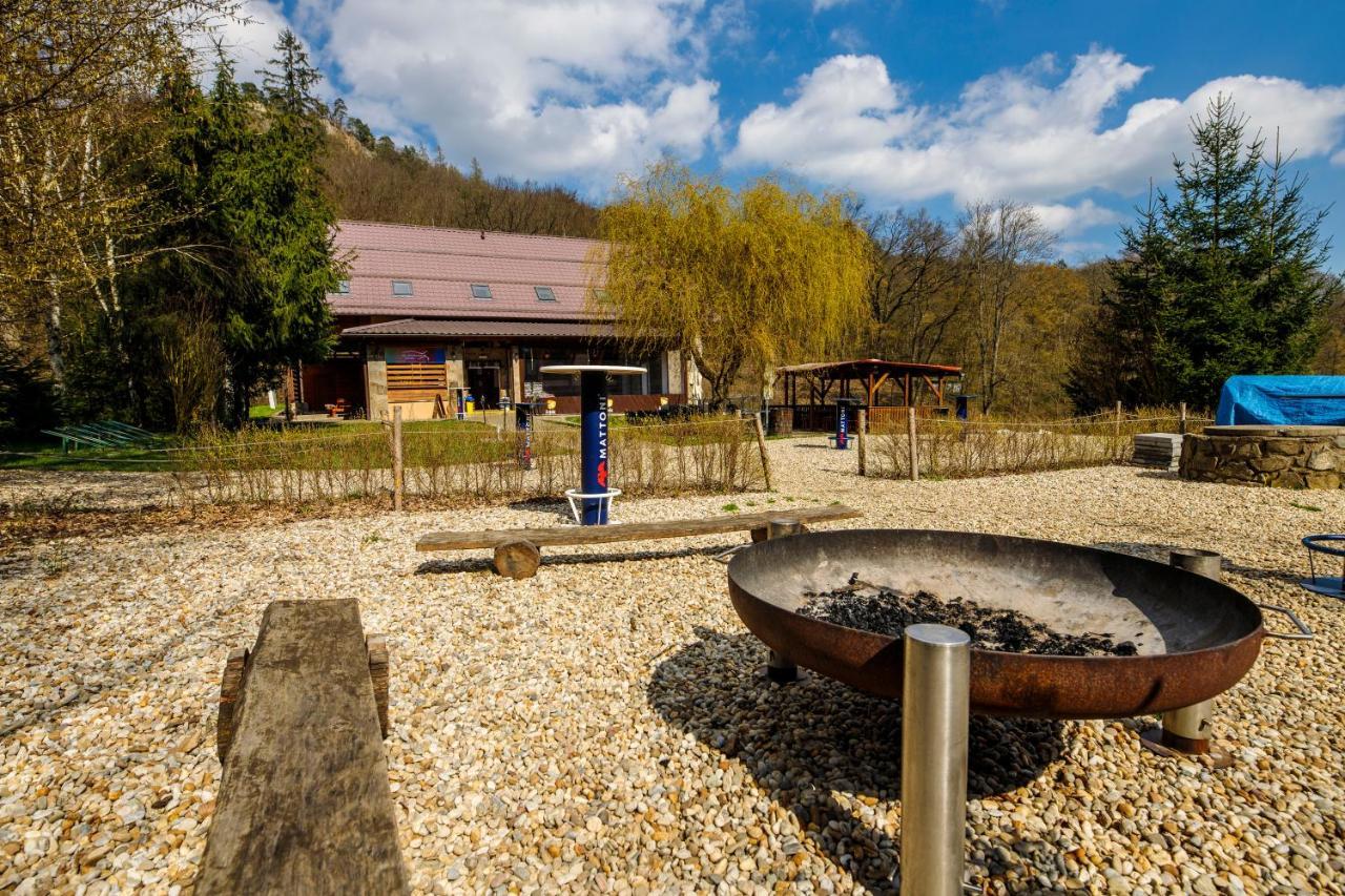 Pod Bresteckou Skalou Břestek Esterno foto